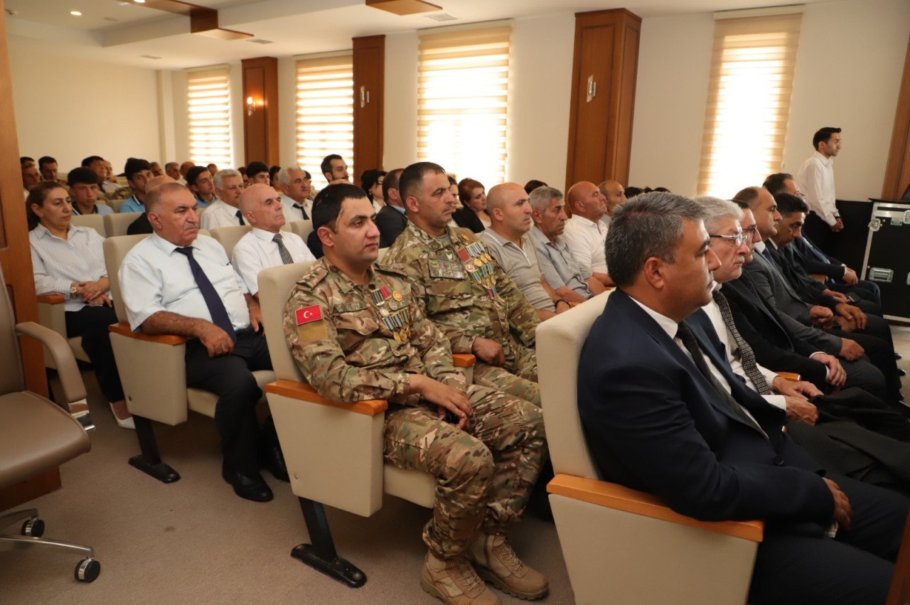 Neftçalada 26 İyun Silahlı Qüvvələr Günü münasibətilə tədbir keçirildi - FOTOLAR